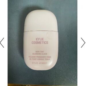 Kylie Cosmetics Skin Tint Blurring Elixir - 10N